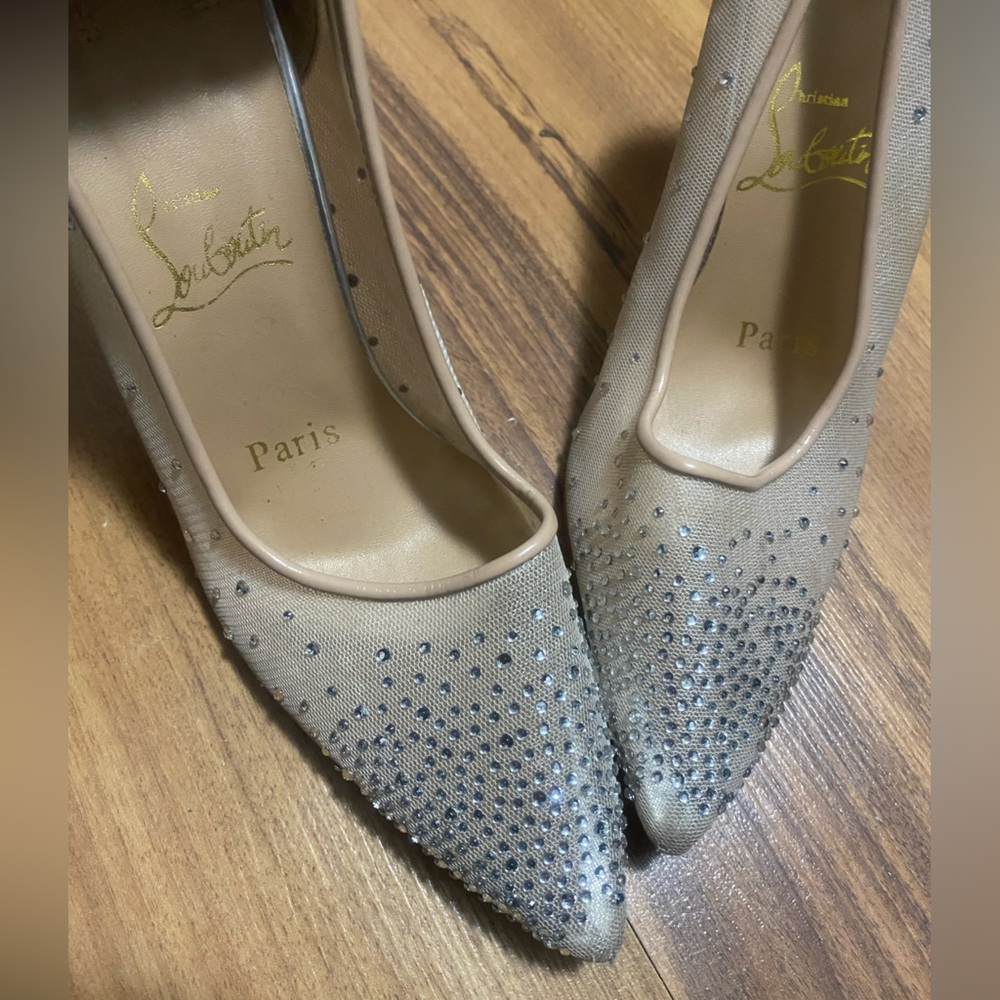 Beige rhinestone Louboutins size 39, good condition.